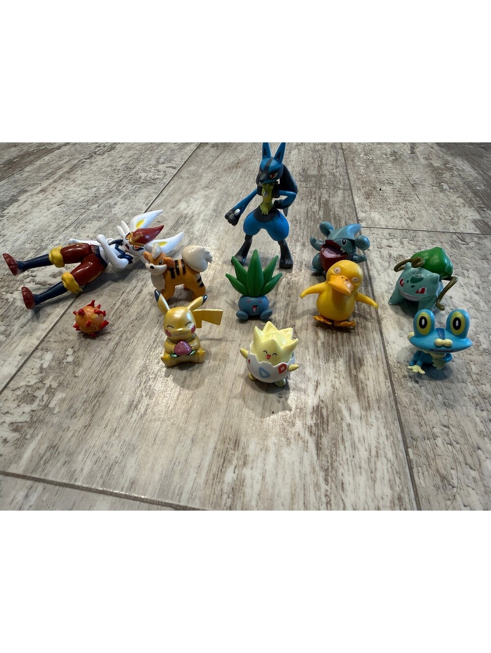 Pokémon Figure Lot 10 Jazwares TOMY Lucario Cinderace Pikachu